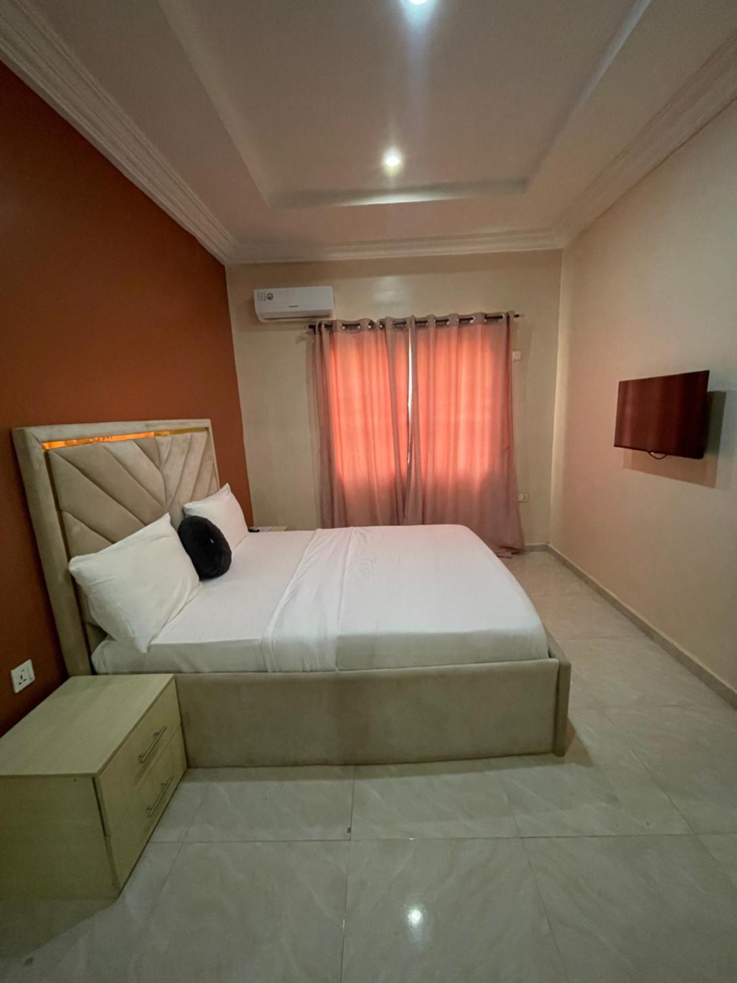 Nexus Xpress Hotel อาบูจา ภายนอก รูปภาพ