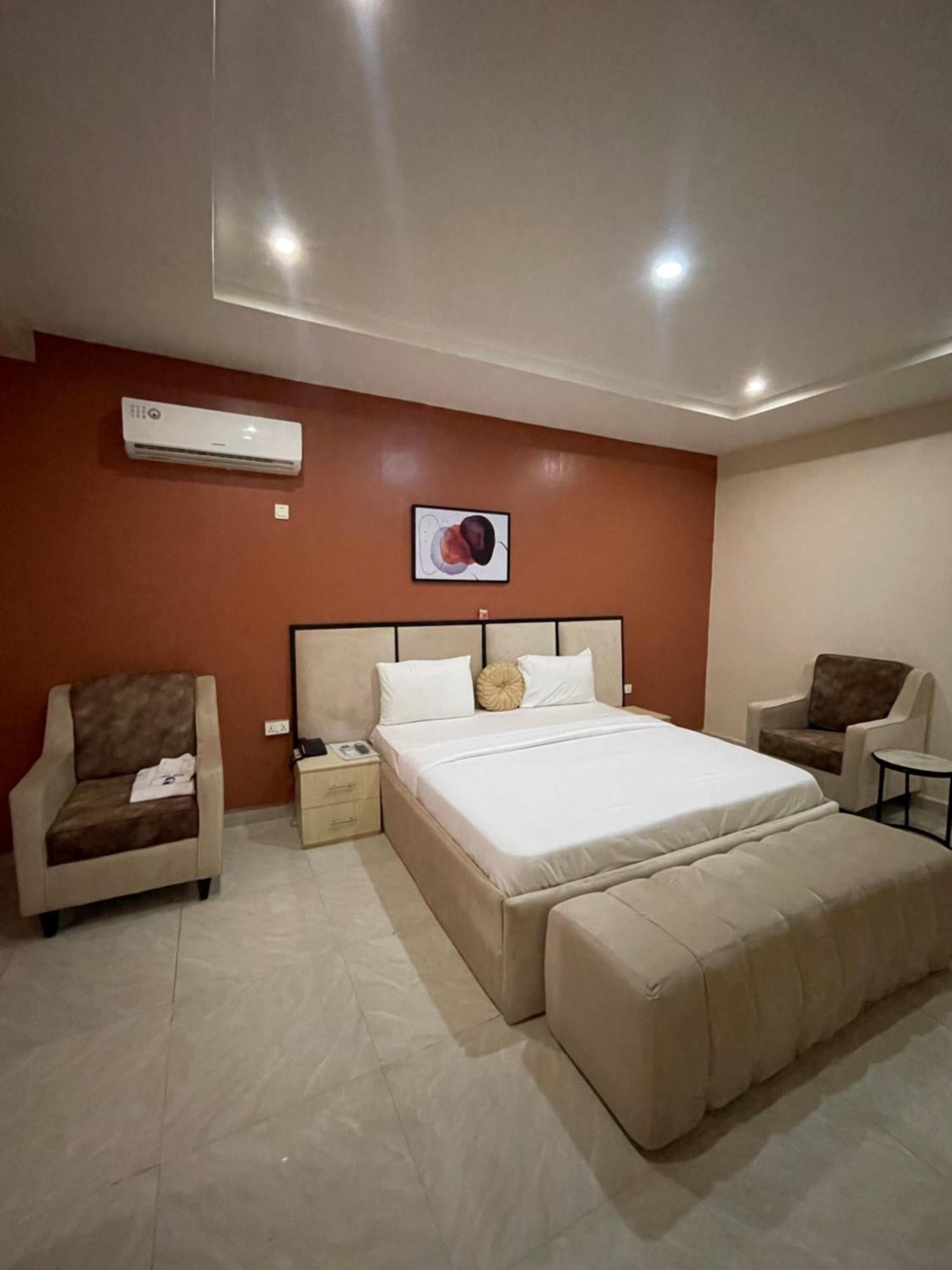 Nexus Xpress Hotel อาบูจา ภายนอก รูปภาพ