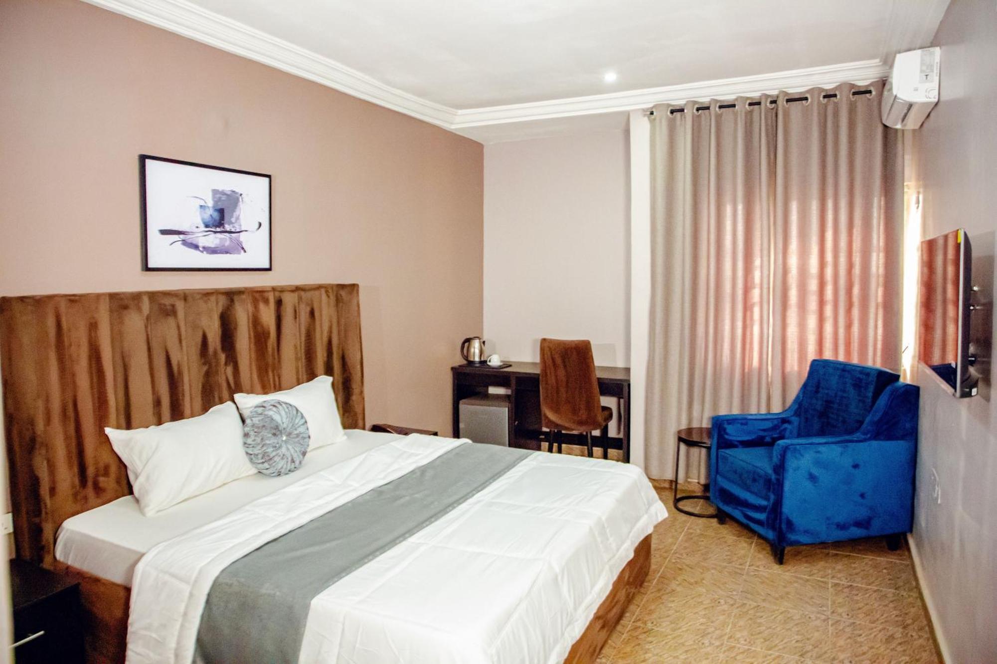 Nexus Xpress Hotel อาบูจา ภายนอก รูปภาพ